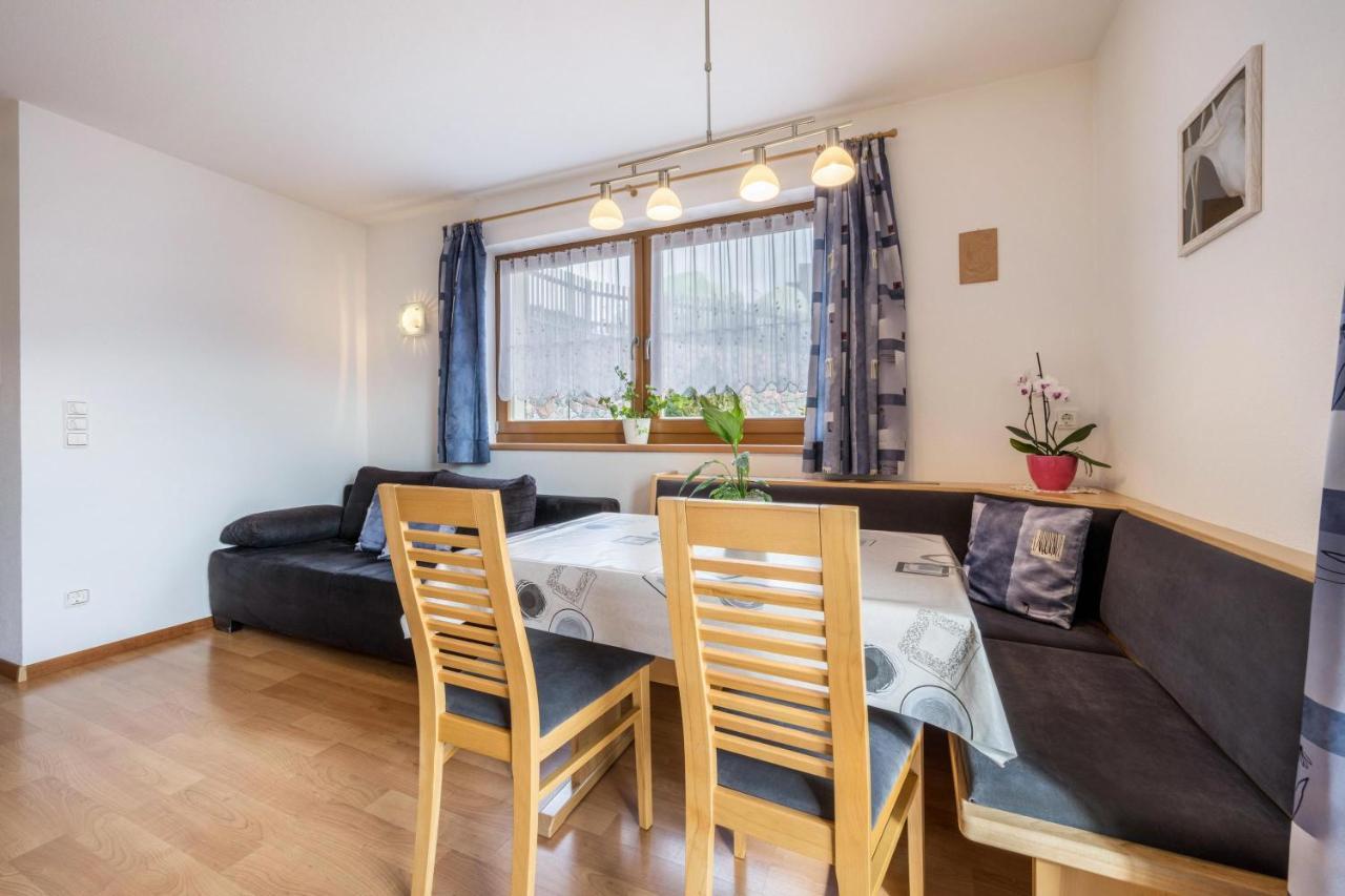 Apartment Urlaub Auf Dem Bauernhof Hallerhof *