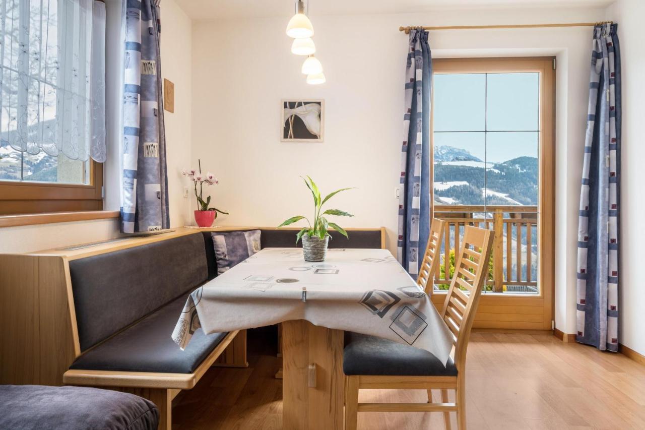 Urlaub Auf Dem Bauernhof Hallerhof Apartment Villandro