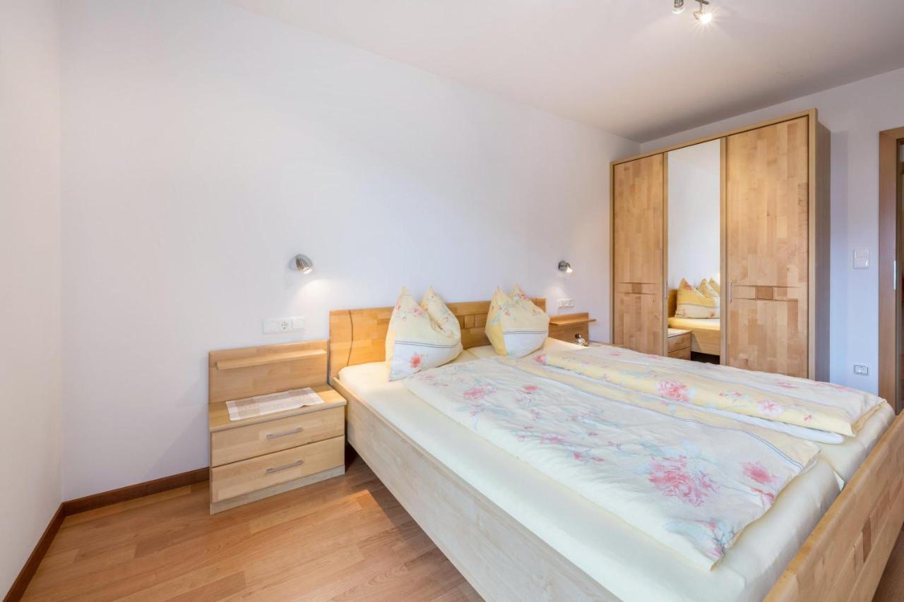 Urlaub Auf Dem Bauernhof Hallerhof *