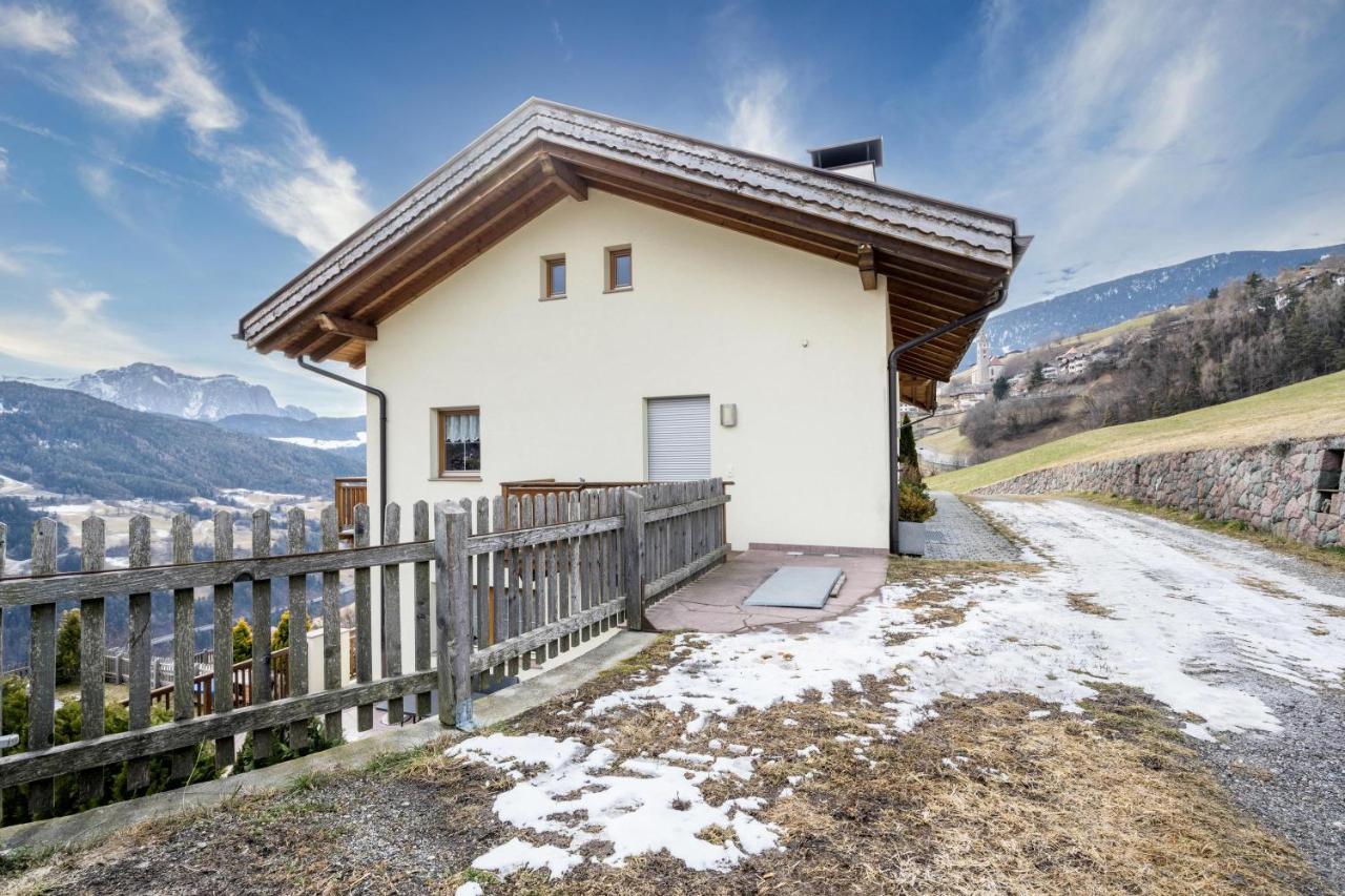 Urlaub Auf Dem Bauernhof Hallerhof * Villandro