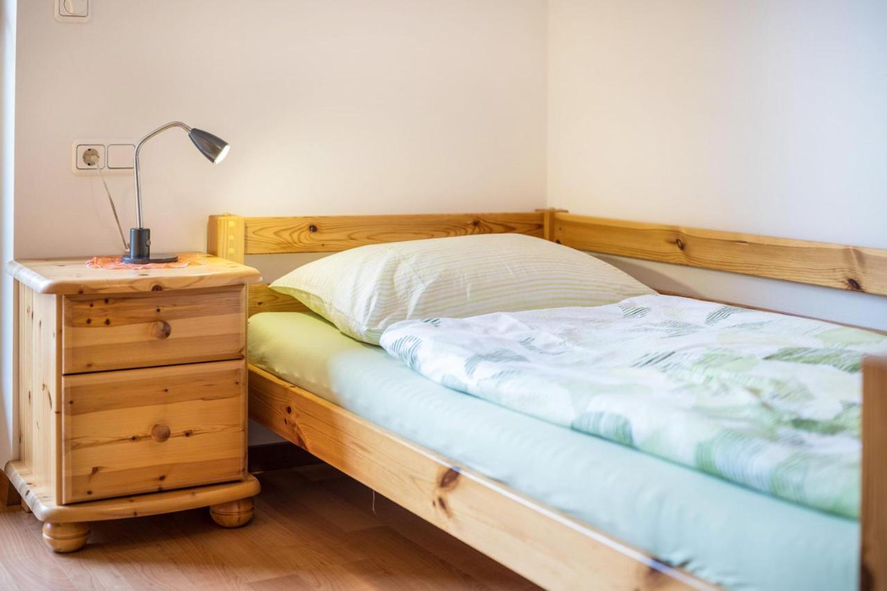 Urlaub Auf Dem Bauernhof Hallerhof *